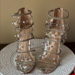 Azalea wang Elegant Silver Studded Women's Heels Size 7.5 w/4 3/4 heel